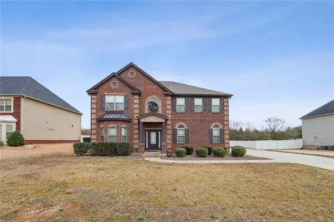 Exterior - 209 Traditions Ln, Hampton, GA 30228 photo 2 of 8