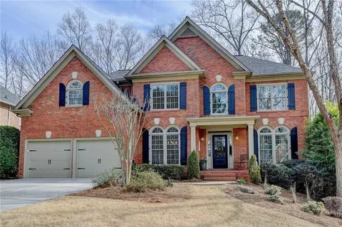 450 New Haven Dr, Suwanee, GA 30024
