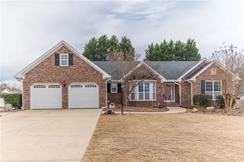 1690 Summit Tree Ter, Loganville, GA 30052
