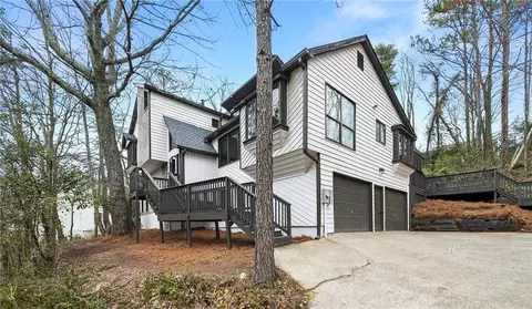 908 Mountain Top Dr, Marietta, GA 30062