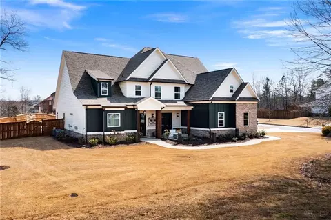 4 Autumn Wood Dr SE, Cartersville, GA 30120