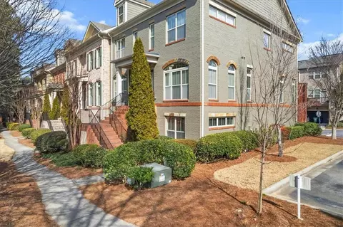 1734 Breyerton Dr NE #11, Atlanta, GA 30329