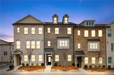 2216 Pale Hawthorn St, Buford, GA 30518