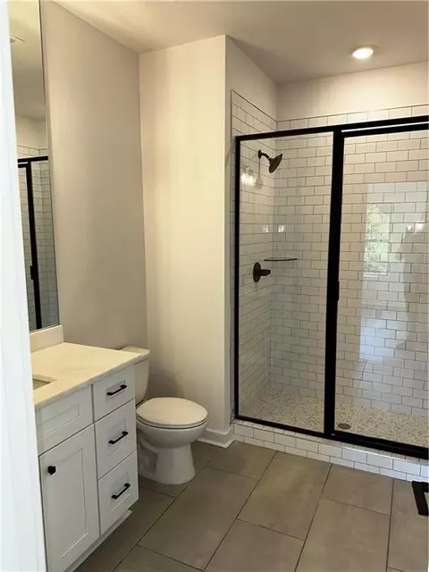 Bath - 2172 Avion Way #10, Chamblee, GA 30341 photo 3 of 10