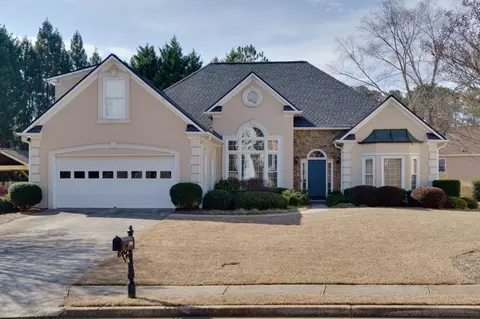 2112 Shippan Pt, Lawrenceville, GA 30043
