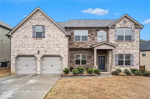 670 Stonebranch Dr, Loganville, GA 30052