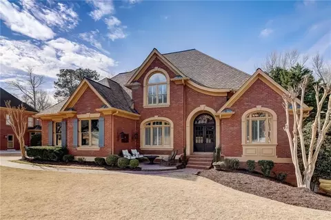 5765 Buck Hollow Dr, Alpharetta, GA 30005