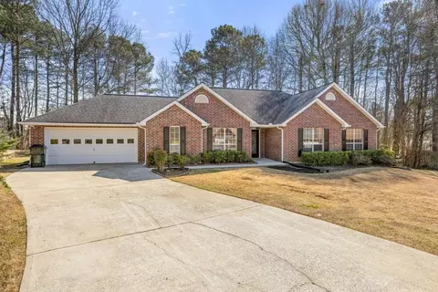 3289 Saddlegate Ct, Buford, GA 30519