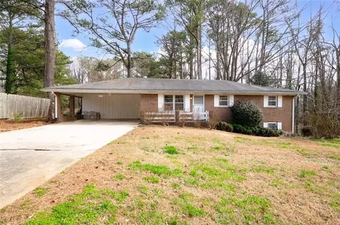 4751 Howard Dr, Powder Springs, GA 30127