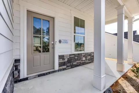 Exterior - 2050 Waterside Ln, Bethlehem, GA 30620 photo 3 of 6
