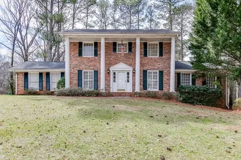 3291 Henderson Creek Rd, Chamblee, GA 30341