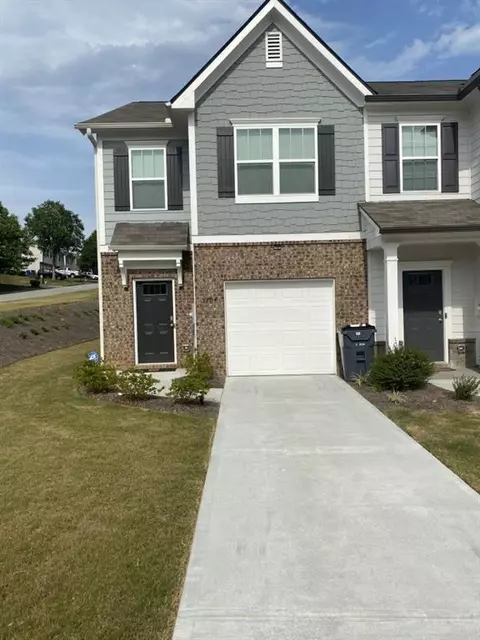 5704 Union Pointe Dr, Union City, GA 30291