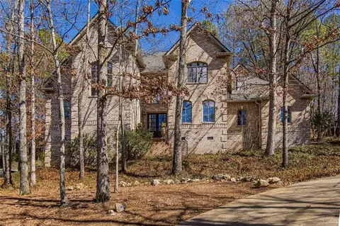 111 S Cloudview Dr, Rome, GA 30161