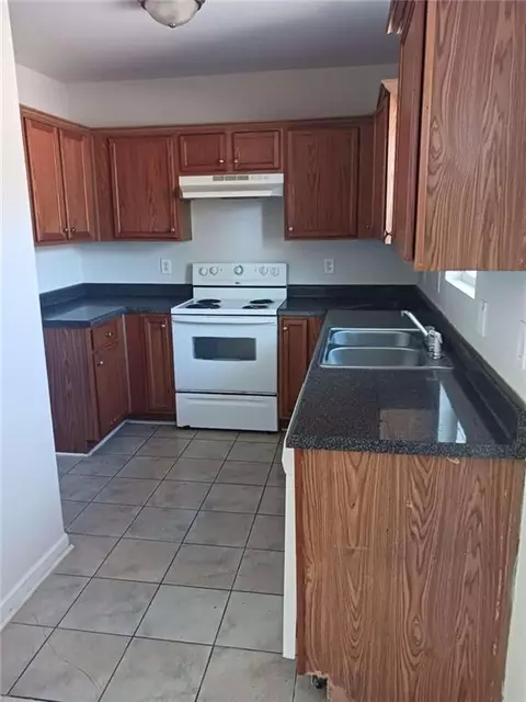 623 Mill Stone Blf #A, Monroe, GA 30655 photo 10