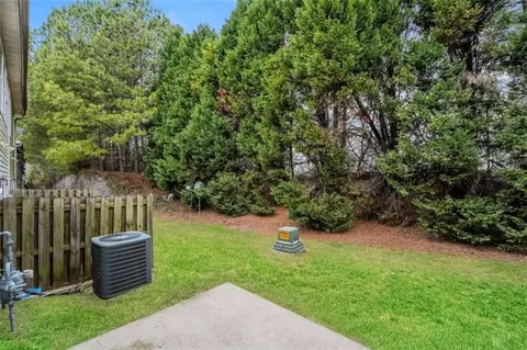 2162 Executive Dr, Duluth, GA 30096 photo 20
