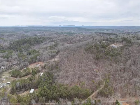 175 Robin Hood Dr SE, Fairmount, GA 30139