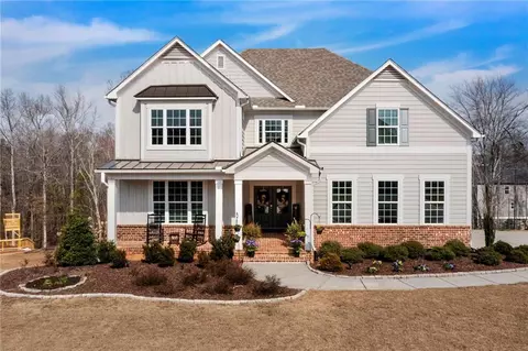 7 Grove Pointe Way SE, Cartersville, GA 30120