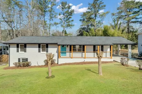55 Huntwood Dr SE, Smyrna, GA 30082