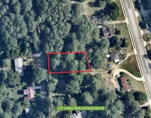 7155 Petty St, Covington, GA 30014 photo 2