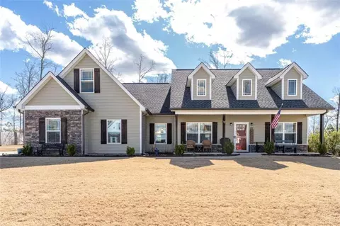 12 Oak View Dr, Rome, GA 30165