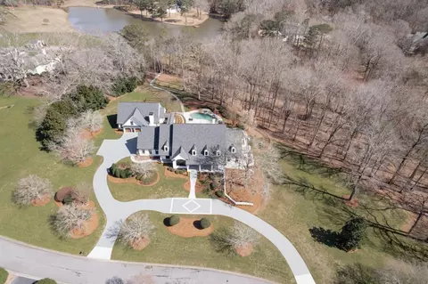 425 Old Homestead Trl, Johns Creek, GA 30097