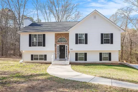 1743 6th Street Rd, Cedartown, GA 30125