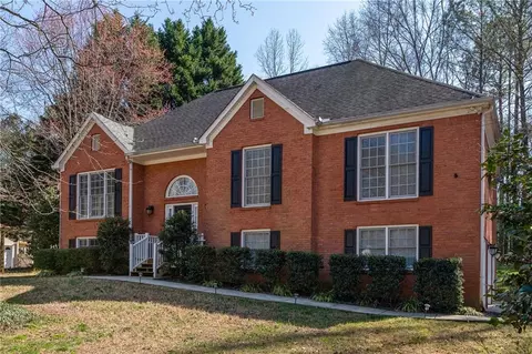 210 Camden Knl, Dallas, GA 30157