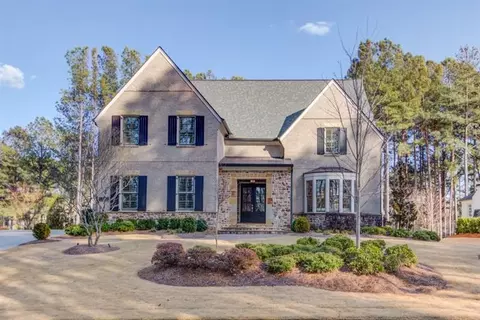 678 Crescent River Pass, Suwanee, GA 30024