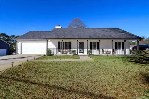 408 Bee Maxey Rd, Winder, GA 30680