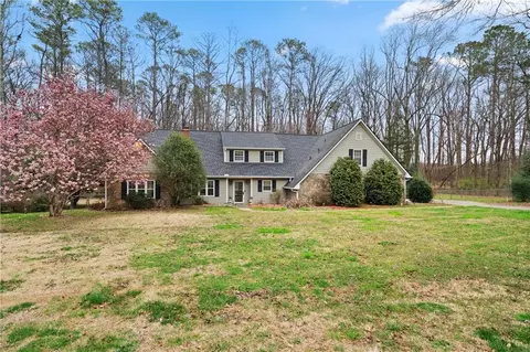 70 N Woods Dr NW, Cartersville, GA 30121