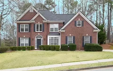 795 River Cove Dr, Dacula, GA 30019