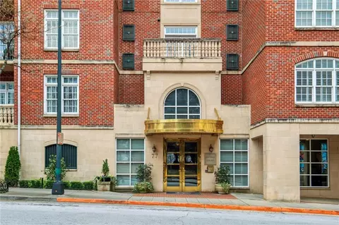 77 Peachtree Pl NE #502, Atlanta, GA 30309