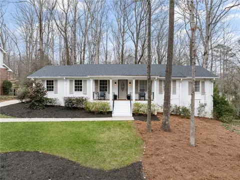 330 W Spalding Dr, Atlanta, GA 30328