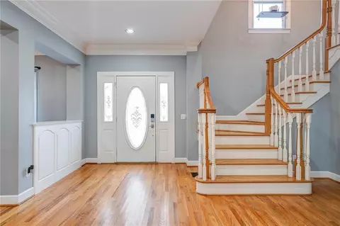 Entry Way - 102 Windsor Dr, Calhoun, GA 30701 photo 1 of 5