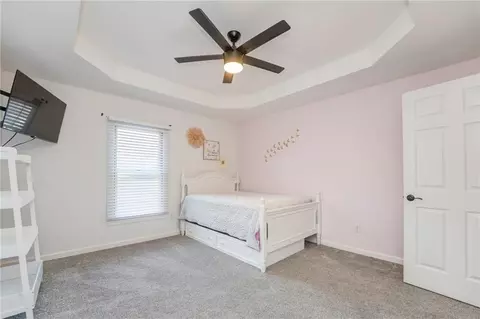Bedroom - 102 Windsor Dr, Calhoun, GA 30701 photo 6 of 11