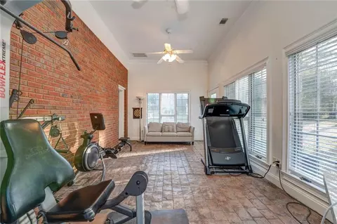 Other - 102 Windsor Dr, Calhoun, GA 30701 photo 6 of 9