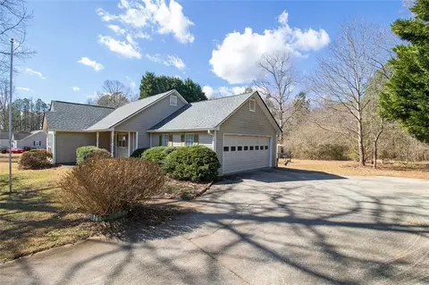 40 Chimney Ct, Covington, GA 30014 photo 2