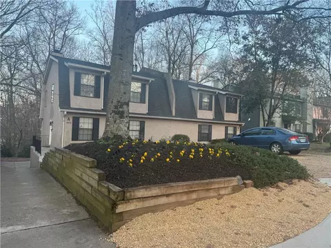 4199 N Shallowford Rd #A, Atlanta, GA 30341