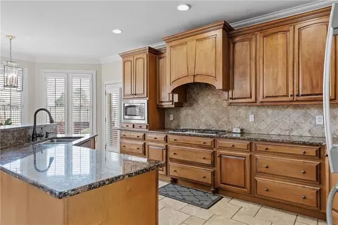 Kitchen - 281 Grey Feather Rd, Ringgold, GA 30736 photo 3 of 5