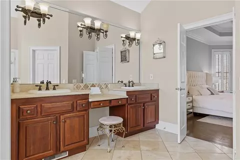 Bath - 281 Grey Feather Rd, Ringgold, GA 30736 photo 1 of 9
