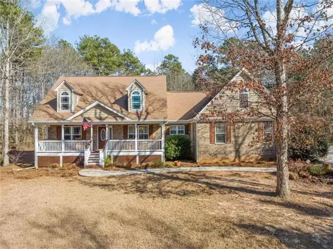 161 Manor Dr, Commerce, GA 30530