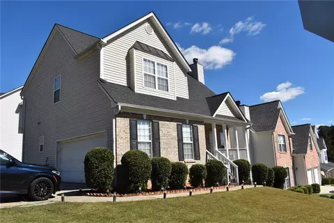 215 Hulan Way, Lawrenceville, GA 30044