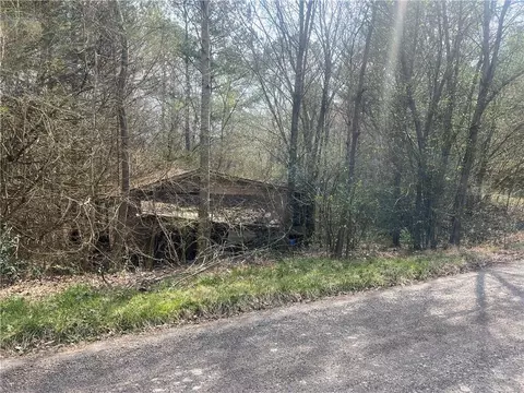 147 Old Matthews Rd, Dallas, GA 30157