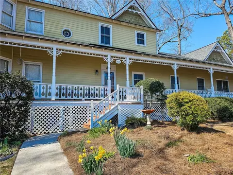 1476 Cambridge Cmn, Decatur, GA 30033