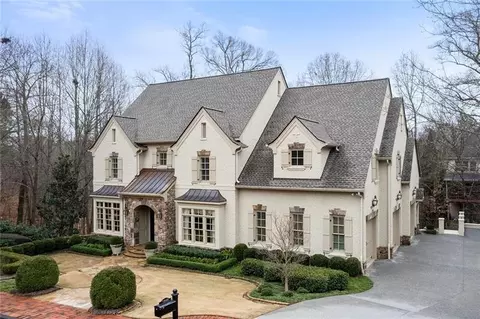 1540 Soaring Hawk Pt, Atlanta, GA 30339
