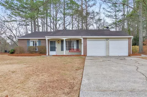2821 Pine Meadow Dr, Marietta, GA 30066
