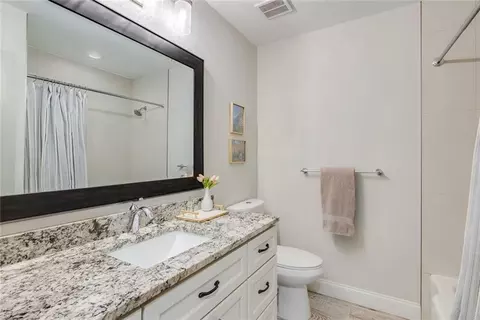Bath - 3833 Longview Dr, Chamblee, GA 30341 photo 4 of 4