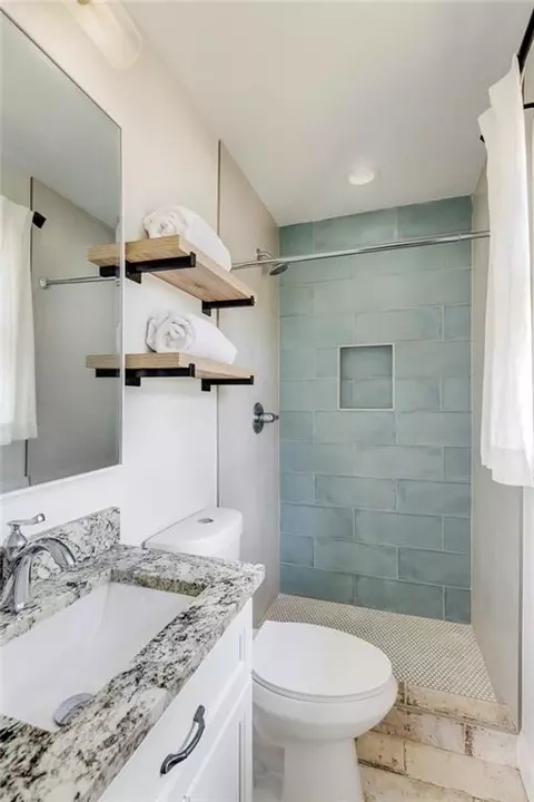 Bath - 3833 Longview Dr, Chamblee, GA 30341 photo 1 of 4