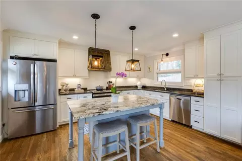 Kitchen - 3833 Longview Dr, Chamblee, GA 30341 photo 2 of 7