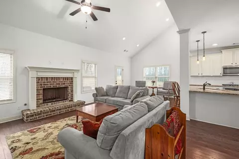 4057 Windsor Trl, Gainesville, GA 30506 photo 6